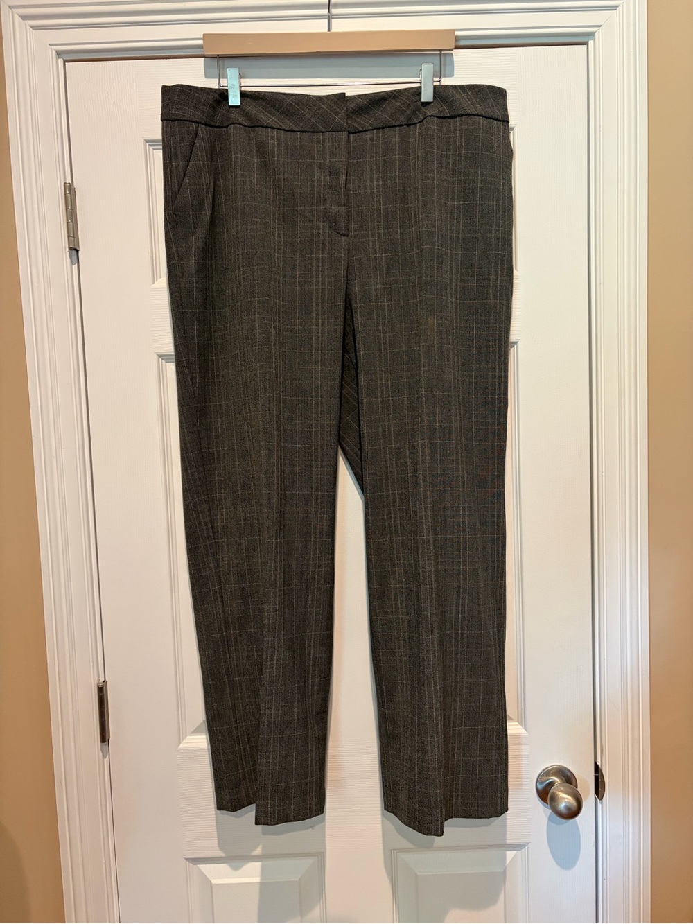 Investments Women's Charcoal Plaid Tailored Trousers